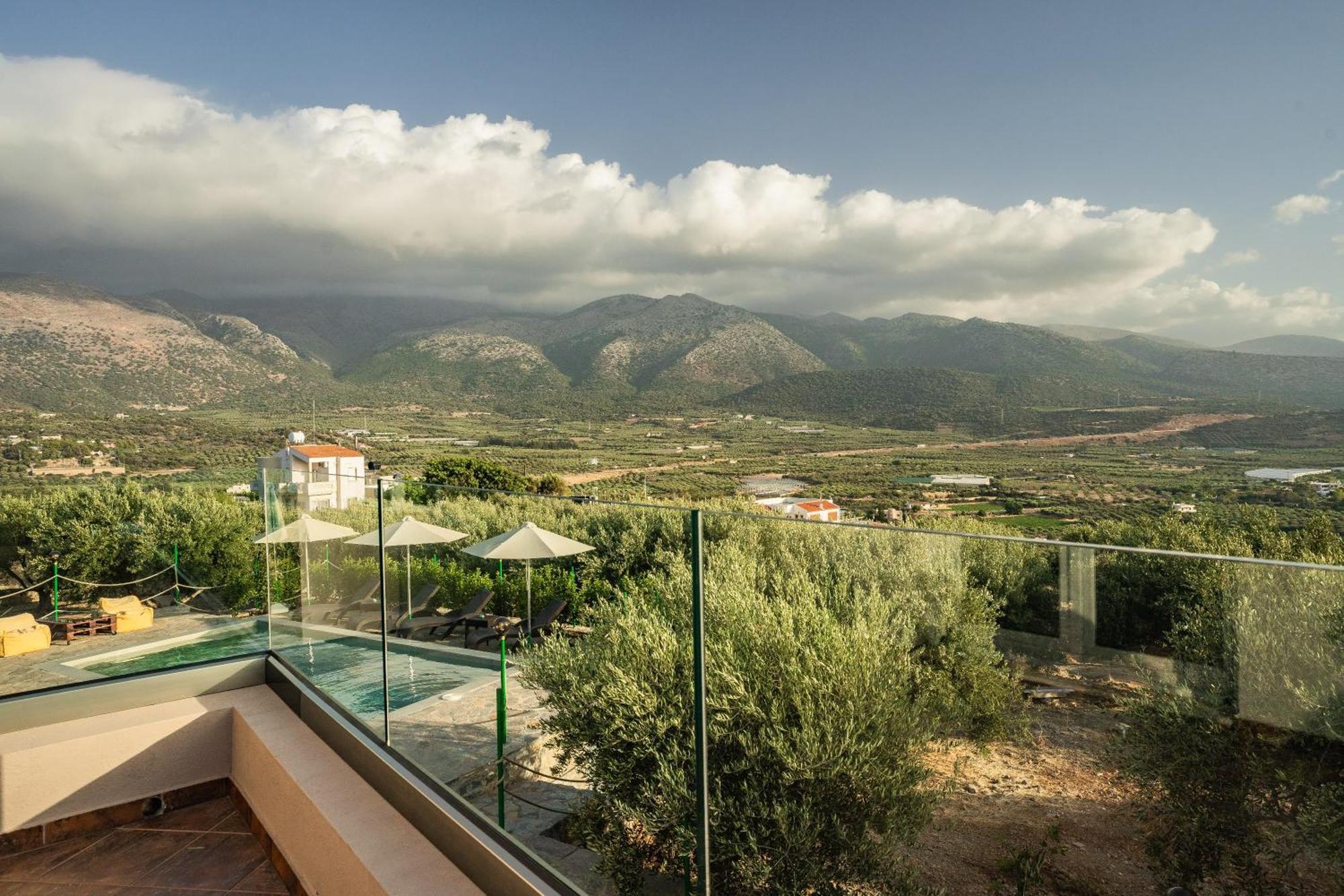 Villa Aktis With Freshwater Pool And Sea View 锡西 外观 照片