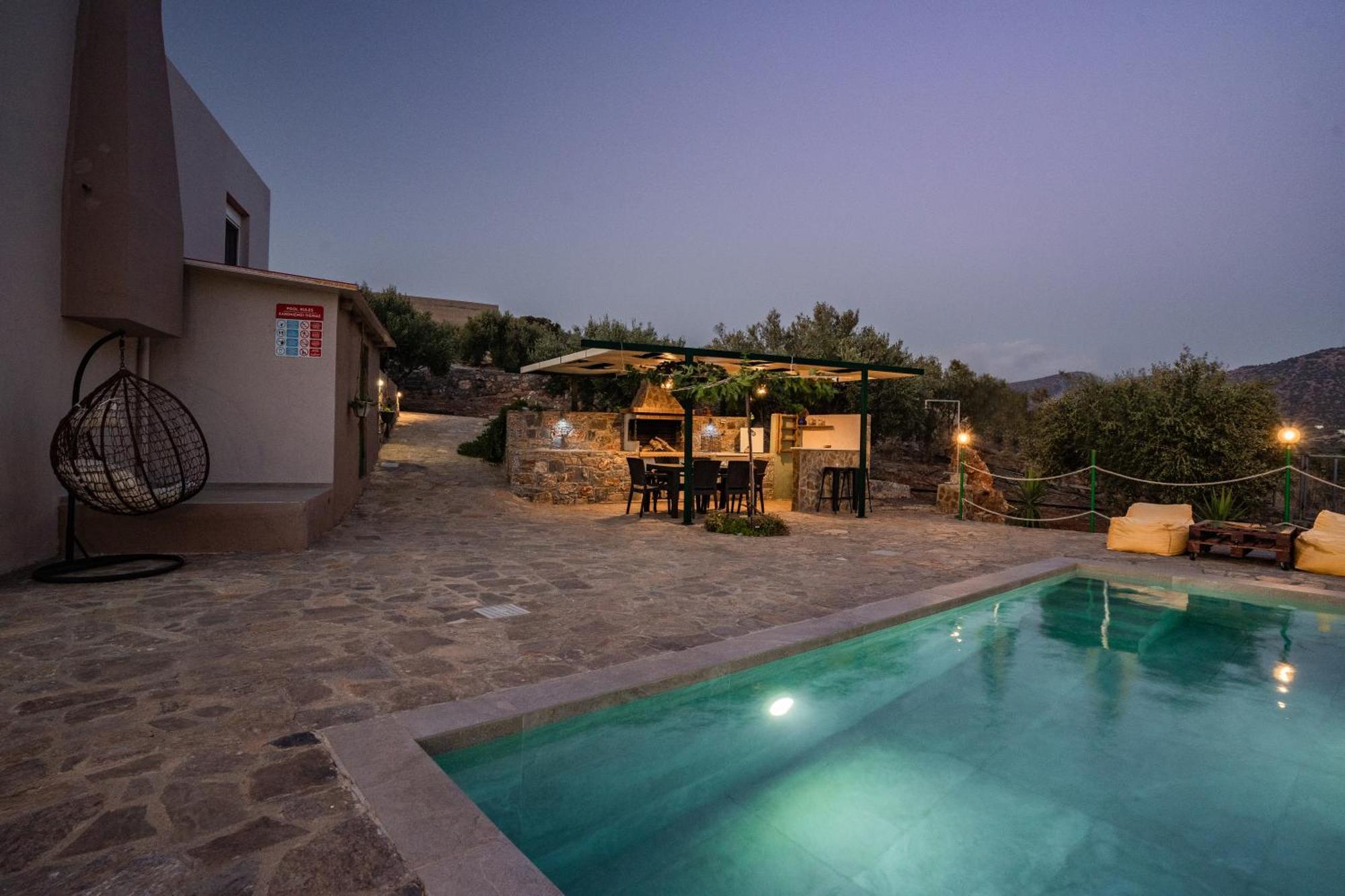 Villa Aktis With Freshwater Pool And Sea View 锡西 外观 照片